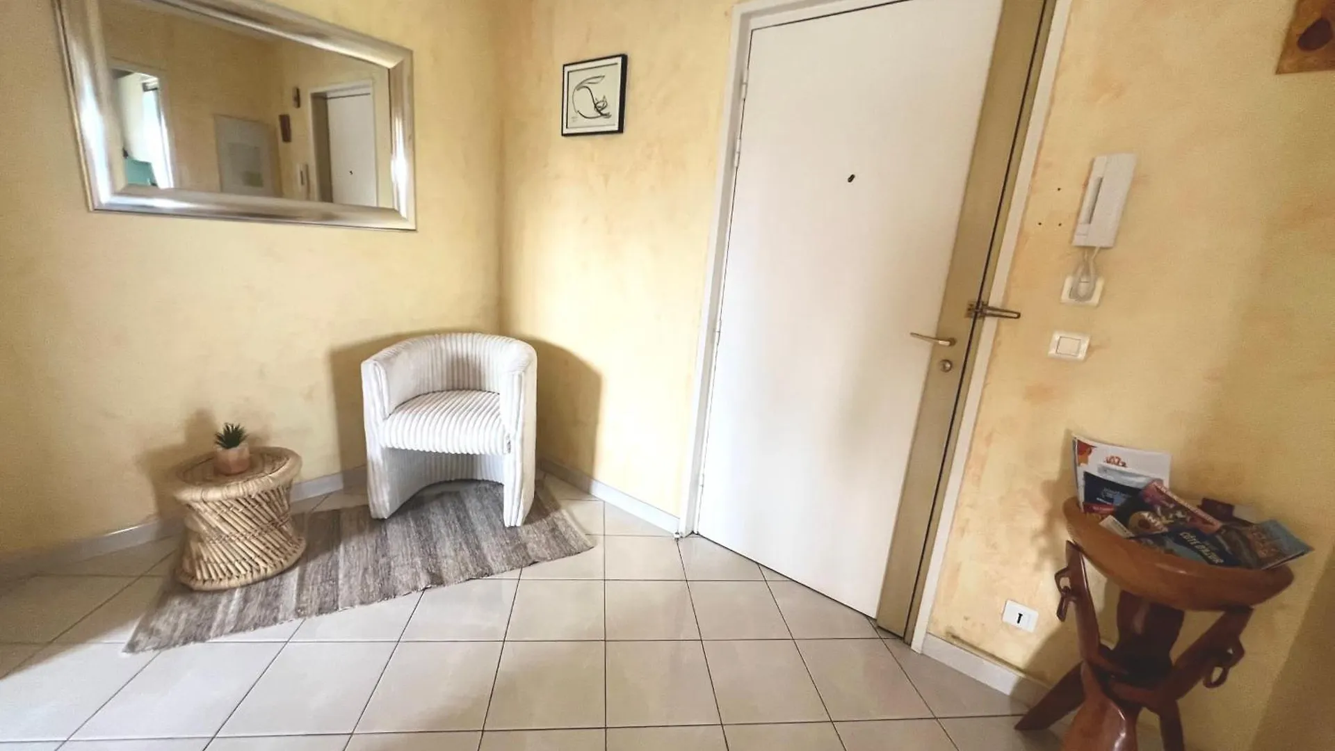 Juan Les Pins 4 People Pool Garage Villa 0*, Juan-les-Pins France