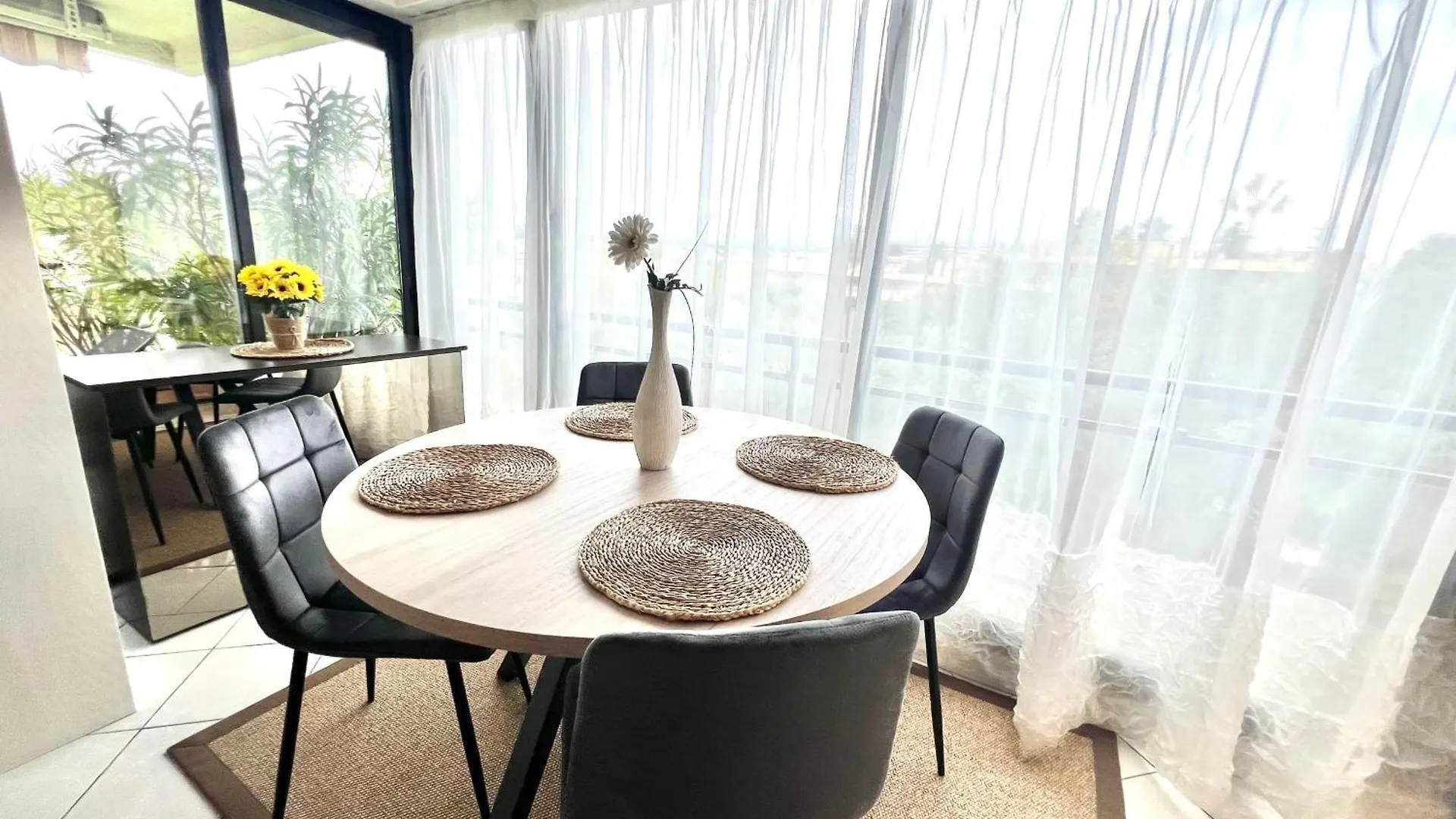 Juan Les Pins 4 People Pool Garage Villa Juan-les-Pins