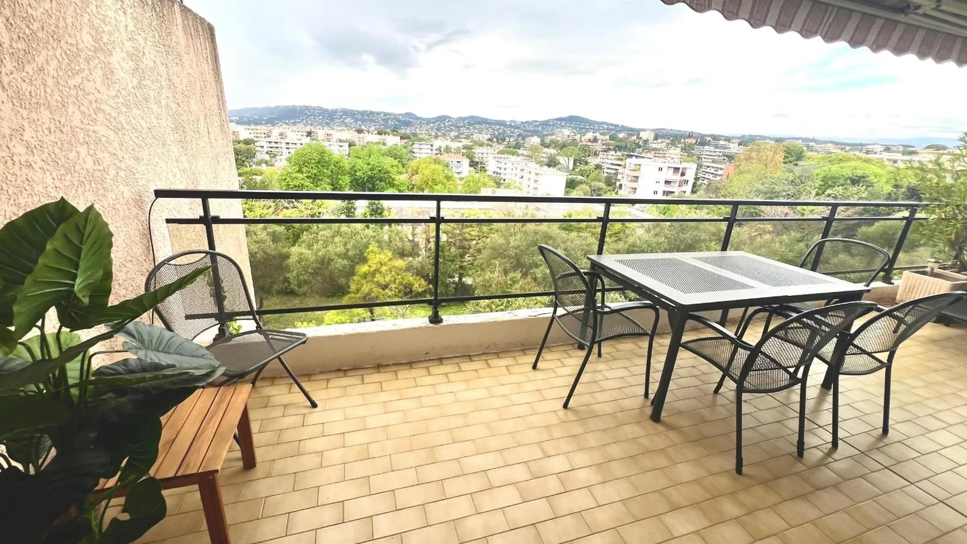 Holiday home Juan Les Pins 4 People Pool Garage Villa